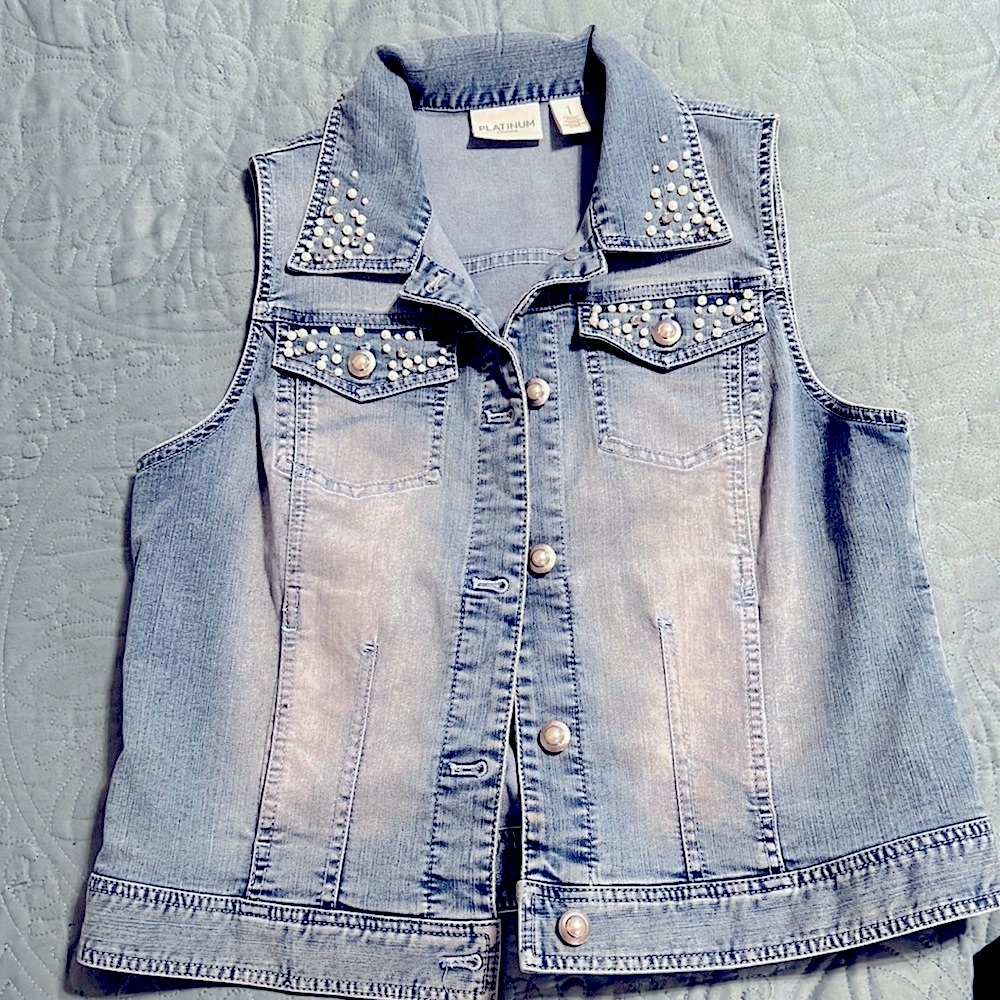 Chico’s  blue denim vest size 1